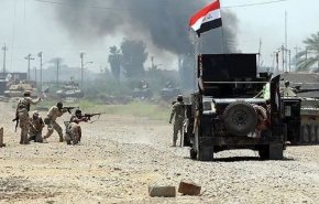 تروریست های داعش 2 نظامی عراقی را کشتند