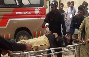 انفجار بمب در پاکستان/ ۱۴ نفر کشته و زخمی شدند
