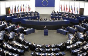 البرلمان الأوروبي يمنع دخول الدبلوماسيين الروس إلى مقراته