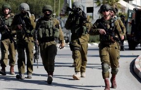 قوات الاحتلال تقتحم  شمال شرق القدس وتداهم منزل مواطن