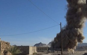 جنگنده‌های سعودی بار دیگر شبکه مخابراتی یمن را بمباران کردند
