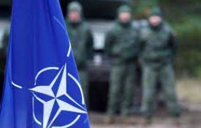 بلومبرغ: انقسام في 'الناتو' حول الحوار مع روسيا
