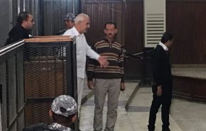 حمله وحشیانه افسران مصری به ابوالفتوح در زندان قاهره