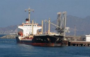 نقض مکرر آتش‌بس یمن/ توقیف یک کشتی حامل سوخت دیگر توسط ائتلاف متجاوز
