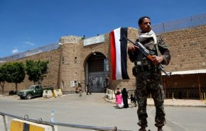 دولت نجات ملی یمن 40 مزدور از مزدوران دشمن را آزاد کرد