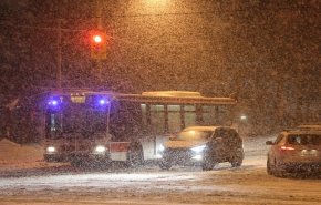 وسائل إعلام كندية: عاصفة ثلجية قوية تضرب وسط البلاد