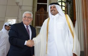 امير قطر يبحث مع عباس وهنية الأوضاع في فلسطين