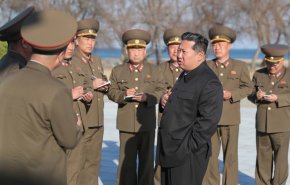 آزمایش تسلیحاتی جدید کره شمالی در حضور کیم 