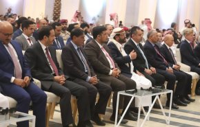 الخلافات تعصف بالمجلس الرئاسي اليمني بالرياض