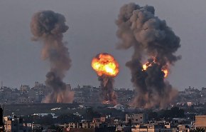 شاهد: طائرات اسرائيلية تستهدف مواقع للمقاومة بغزة