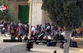 شاهد.. قوات الاحتلال تنسحب من باحات المسجد الاقصى