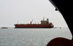 کشتی خارجی حامل 200 هزار لیتر سوخت قاچاق توقیف شد