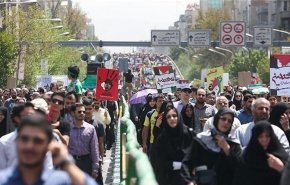 آسوشیتدپرس: مردم سراسر ایران، فریاد مرگ بر اسرائیل و مرگ بر آمریکا سردادند