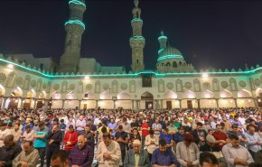 المساجد المصرية في القبضة الأمنية: منعا لنقاشات 'خارج النص'