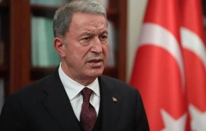 وزیر دفاع ترکیه: تا آخرین تروریست در شمال سوریه و عراق می‌مانیم
