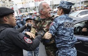 دستگیری 200 معترض ارمنستانی در جریان تظاهرات ضد دولتی