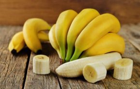 تحذير من تناول الموز على معدة خاوية صباحا