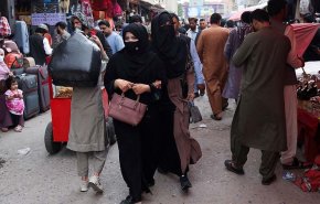 أفغانستان.. السماح مجددا للرجال والنساء بالجلوس معا في مطاعم هرات
