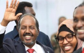 الصوماليون ينتخبون حسن شيخ محمود رئيسا للمرة الثانية