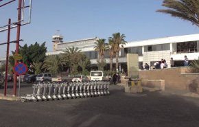  شاهد..تفاصيل اول رحلة من مطار صنعاء بعد العدوان