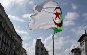 نواب في الجزائر يقدمون مشروعًا لتجريم التطبيع مع 