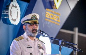 البحرية الإيرانية اشتبكت مع قراصنة في البحر الأحمر