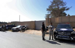 ليبيا.. اشتباكات بالأسلحة الثقيلة في مدينة الزاوية
