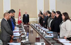 تونس: قيس سعيد يريد استفتاء حتى لو صوتت عليه أقلية