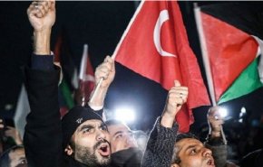 هزاران نفر در استانبول به سیاست های اردوغان اعتراض کردند