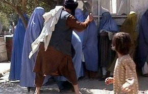 طالبان تعلن بدء سريان قرار يلزم المذيعات بارتداء النقاب