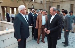 الفياض يزور السفارة الإيرانية في بغداد لتقديم التهاني للسفير الجديد
