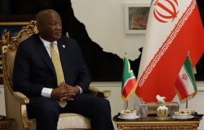 زيارة الرئيس الإيراني إلى جنوب إفريقيا فرصة لتعزيز العلاقات الثنائية