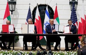 توافق نامه تجاری امارات و رژیم صهیونیستی در دبی امضا شد