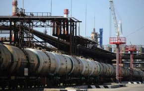 صحيفة بريطانية: الرياض ستزيد إنتاج النفط إذا خفضت موسكو