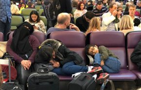 هزاران مسافر انگلیس در فرودگاه‌های سراسر اروپا سرگردان شدند