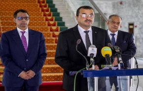 وزير الطاقة الجزائري: مستعدون لتطوير إنتاج وتوزيع المنتجات البترولية في موريتانيا
