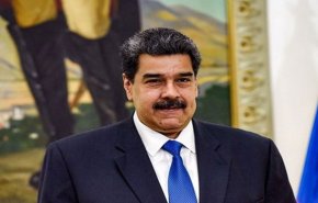 الرئيس الفنزويلي يصل الجزائر في زيارة تستمر يومين