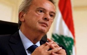 حاكم مصرف لبنان  يمنع المساعدات عن الأسر الأكثر فقراً
