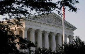 تصمیم جنجالی دیگر دیوان عالی آمریکا؛ لغو قانونی بودن سقط جنین