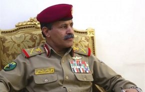 وزير الدفاع اليمني يوجه رسالة تحذيرية للتحالف من خمس نقاط