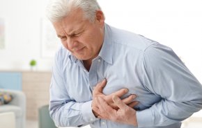 أعراض تظهر قبل شهر من الإصابة بنوبة قلبية