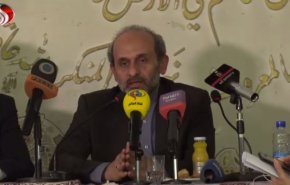 رئيس الإذاعة والتلفزيون الإيراني يحضر ندوة سياسية في دمشق