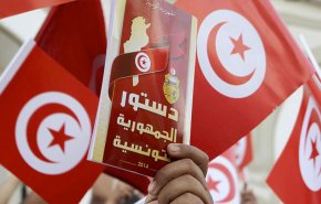 الاستفتاء حول الدستور التونسي.. سجالات قانونية وتقنية