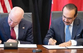 بحرین و آمریکا یادداشت تفاهم مبارزه با تروریسم و پهپاد امضا کردند
