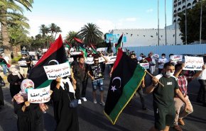 إحتجاجات في ليبيا تطالب بتحسين الأوضاع المعيشية