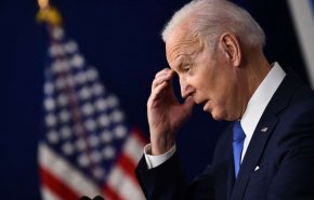 أمريكيون يسخرون من بايدن بعد تغريدة حول أسعار الوقود