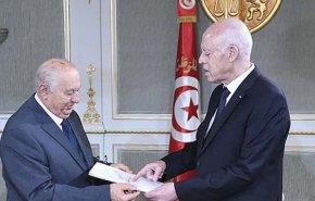 جنجال در تونس؛ رئیس جمهور، قانون اساسی را به سود خود تغییر داد
