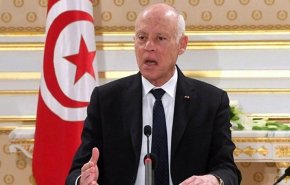 عقب نشینی رییس جمهوری تونس در برابر مخالفان برگزاری همه‌پرسی قانون اساسی جدید