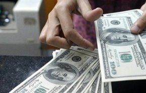 المركزي الايراني: بحثنا مع روسيا إبعاد الدولار واليورو