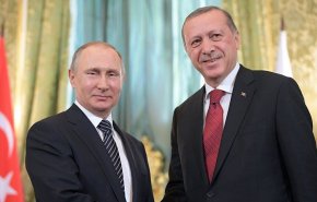 تركيا تتطلع إلى إلغاء التعامل بالدولار في تجارة الطاقة مع روسيا